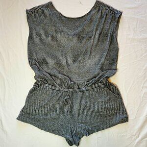 PRANA YOGA ROMPER,  ORGANIC, LARGE (BIN C)